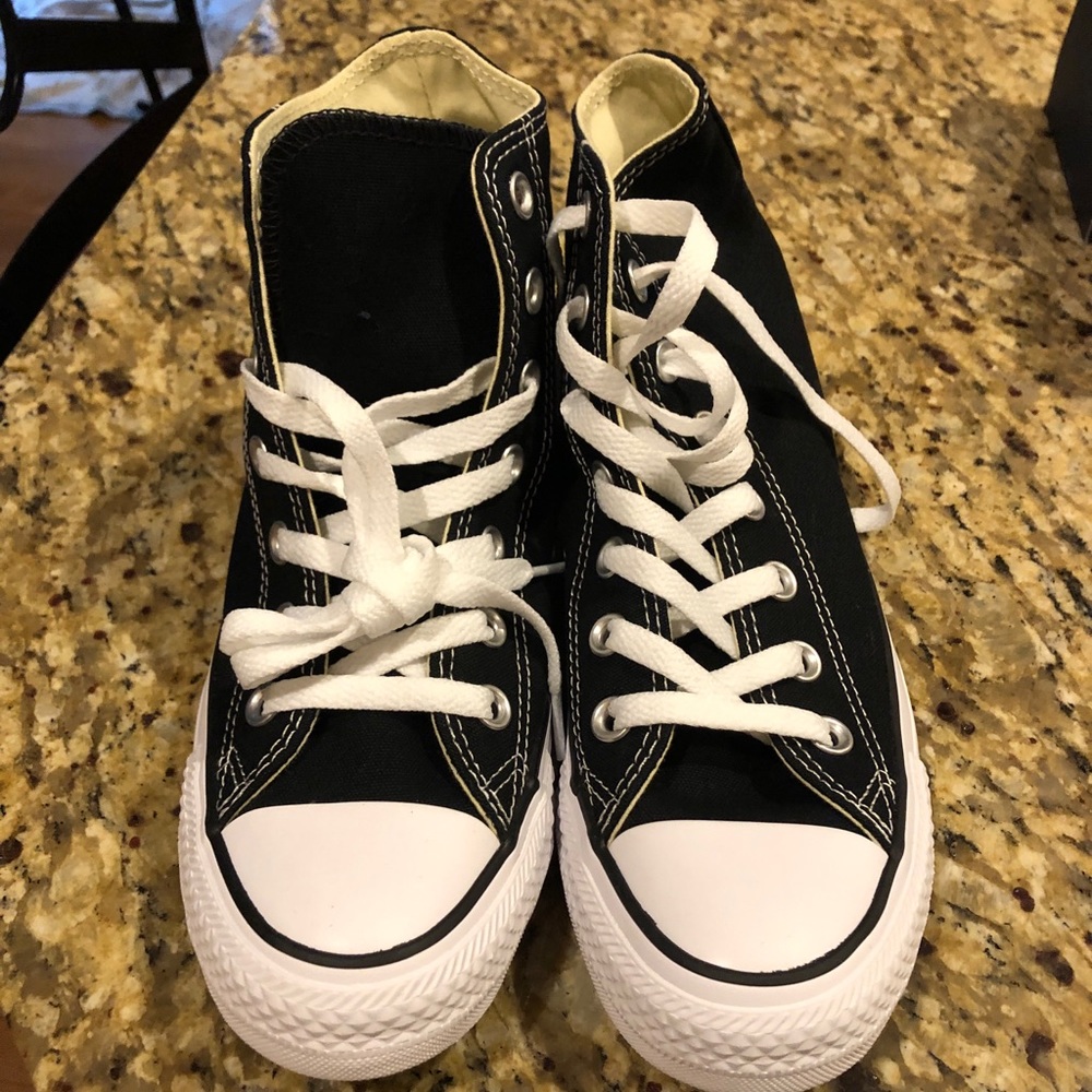 NEW HIGHTOP CONVERSE